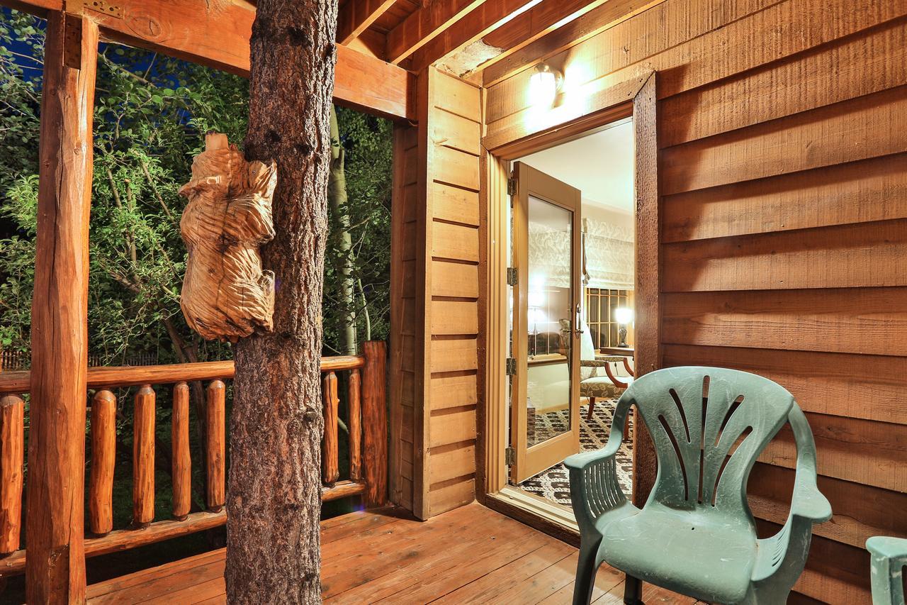 Alpenhorn Bed And Breakfast Биг Бэар Лейк Экстерьер фото